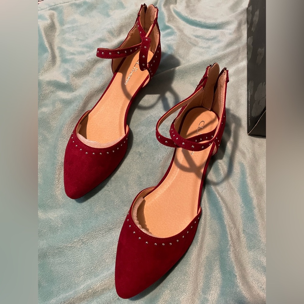 NIB Chinese laundry size 10